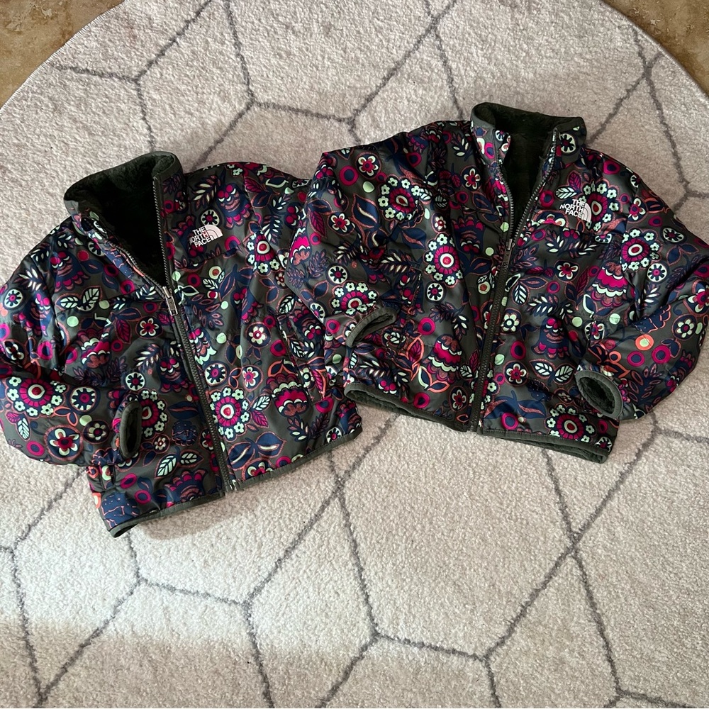 The North Face Floral Reversible Puffer Jacket Vibrant Design